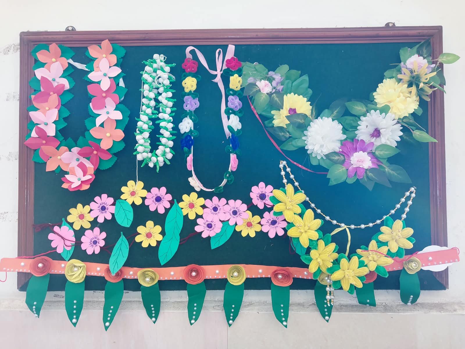 Garland Making Activity – Nursery A & B