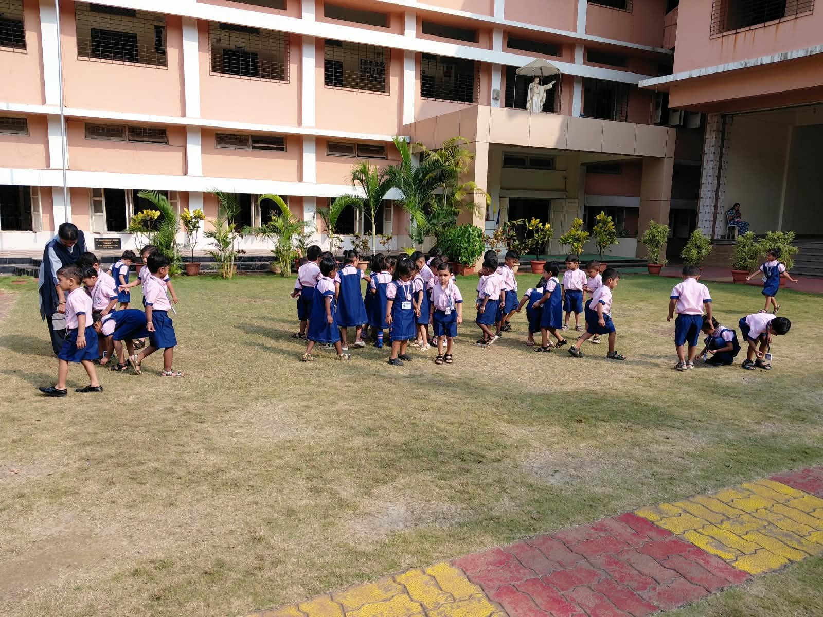 🌿 Swachh Abhiyan – Nursery A & B 🌿